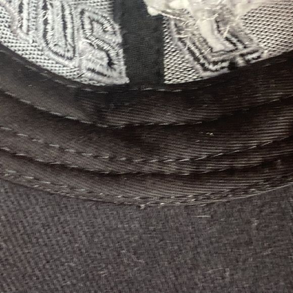 OSFM Strapback SAN ANTONIO SPURS NBA Champions Hat Cap Licensed Black - Picture 7 of 8
